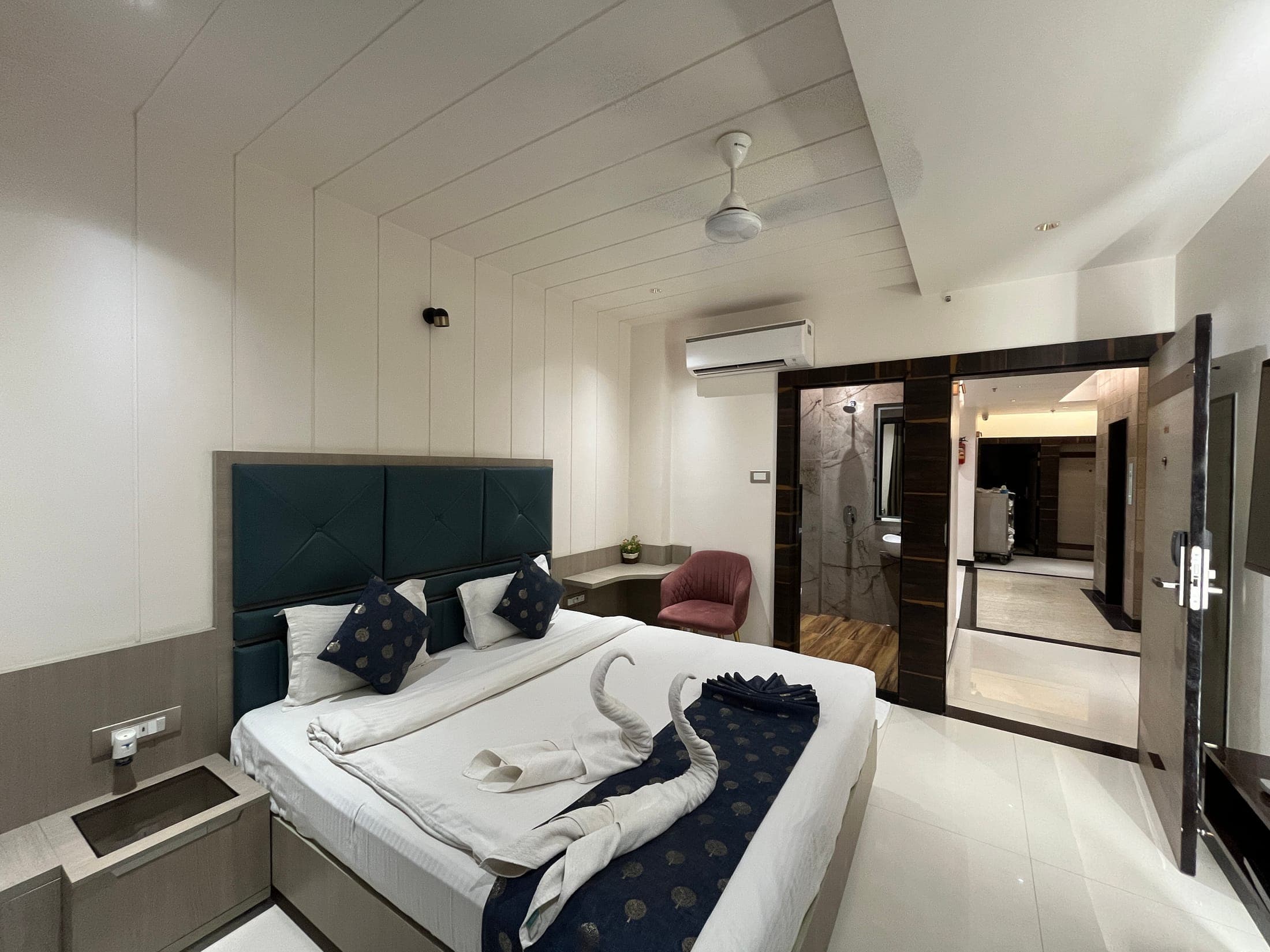 Premium Suite